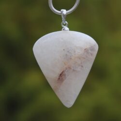 Baryt-Anhänger mit Silberöse B5