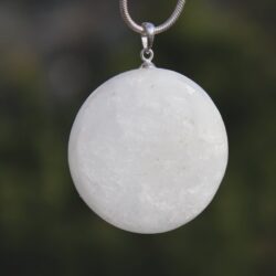 Baryt-Anhänger mit Silberöse B4