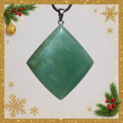 Grandidierit: Anhänger, Handschmeichler und Rohsteine